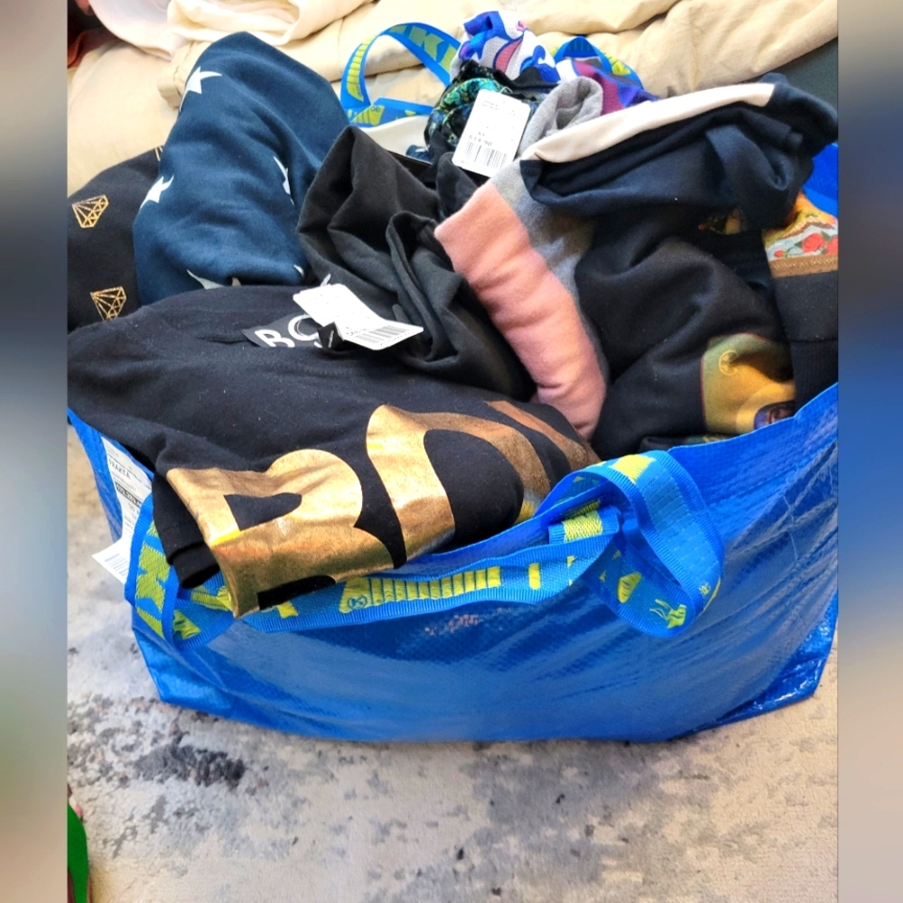 MYSTERY BAG WORTH MORE THEN $300+